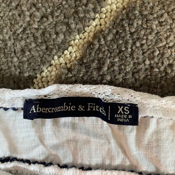 Abercrombie & Fitch Blouse - Picture 4 of 4